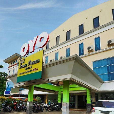Hotel Istana Permata Ngagel Surabaja Zewnętrze zdjęcie