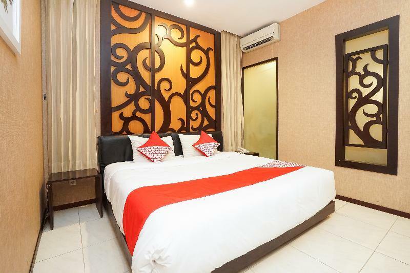 Hotel Istana Permata Ngagel Surabaja Zewnętrze zdjęcie