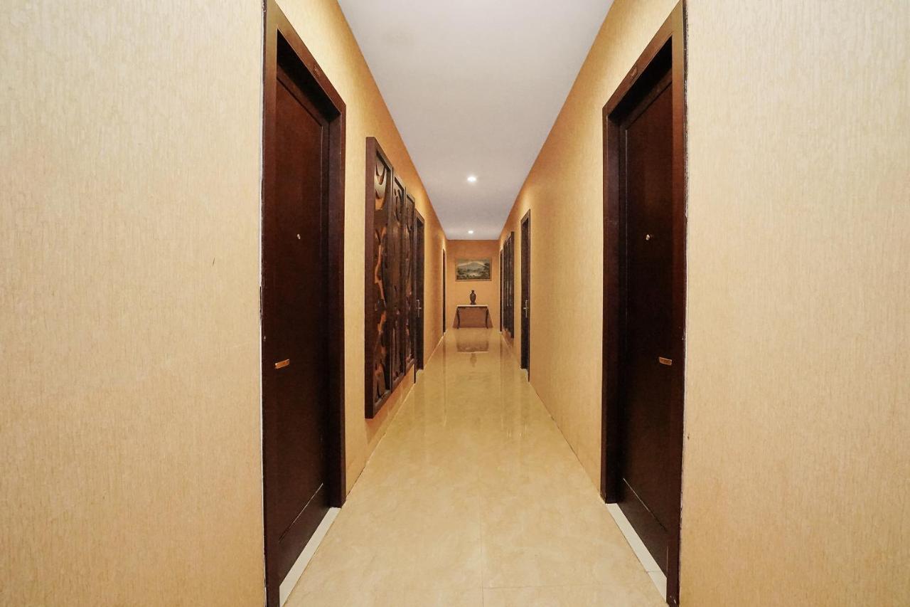 Hotel Istana Permata Ngagel Surabaja Zewnętrze zdjęcie
